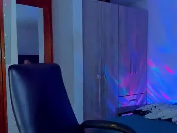 wet_dreamm22 – webcam model profile photo Image 11