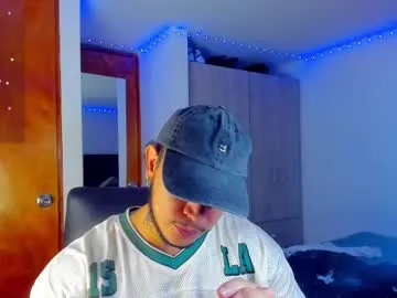 wet_dreamm22 – webcam model profile photo Image 9