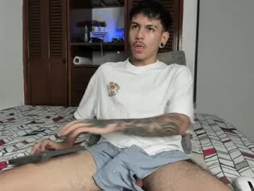 vestaszanto – webcam model profile photo Image 4