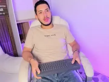 hotbella_ – webcam model profile photo Image 2