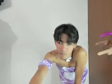 wetnaughtygirls – webcam model profile photo Image 2