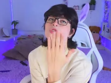 playussoftly – webcam model profile photo Image 8