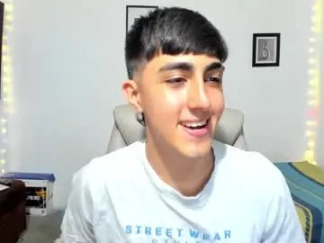 loving_ladies – webcam model profile photo Image 10