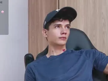 realtryit – webcam model profile photo Image 6