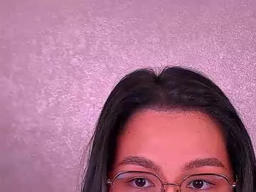 peachylina – webcam model profile photo Image 11