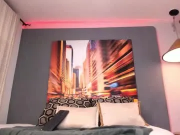 petites_perles – webcam model profile photo Image 5