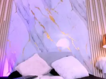 loreeluben – webcam model profile photo Image 18