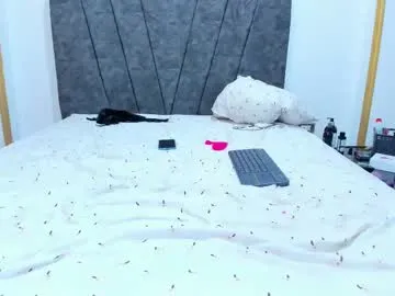 loving_ladies – webcam model profile photo Image 2