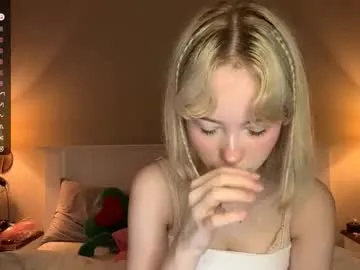 emeraldcotton – webcam model profile photo Image 18