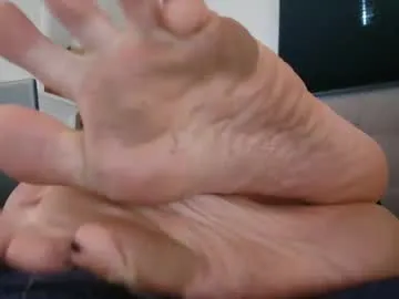 wet_dreamm22 – webcam model profile photo Image 6