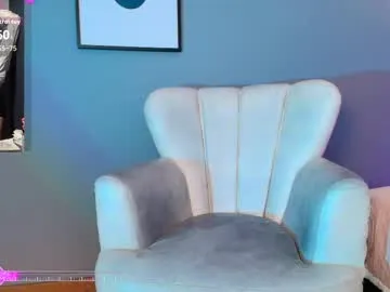 leanneluxecouple – webcam model profile photo Image 16