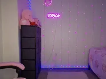 ErikaBonnie – webcam model profile photo Image 13