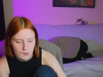 misskiarra – webcam model profile photo Image 12