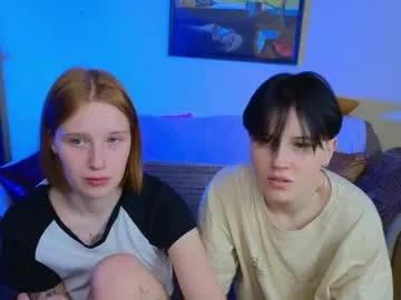 misskiarra – webcam model profile photo Image 13