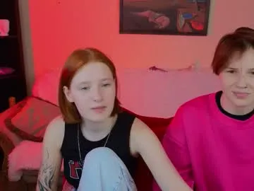 misskiarra – webcam model profile photo Image 9