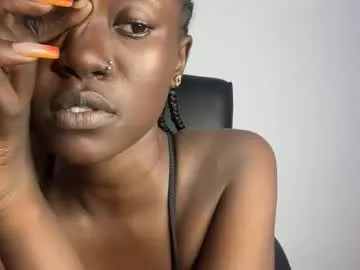 angelsofaurora – webcam model profile photo Image 14