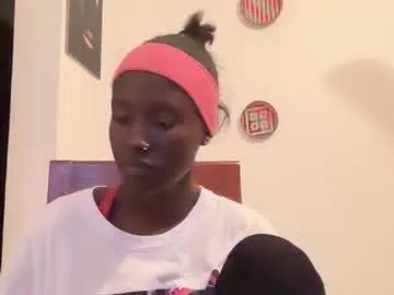 angelsofaurora – webcam model profile photo Image 17