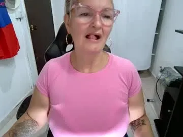 CassyTorres – webcam model profile photo Image 4