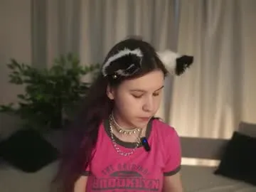 kira0541 – webcam model profile photo Image 9