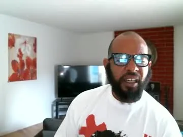 bald_rabbit – webcam model profile photo Image 5