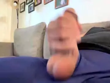 blue_bow – webcam model profile photo Image 9