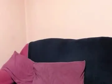 evelyn_evyy – webcam model profile photo Image 5