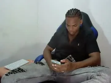 softlayla – webcam model profile photo Image 8