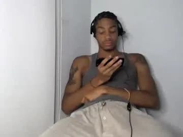 fay_miller2 – webcam model profile photo Image 13