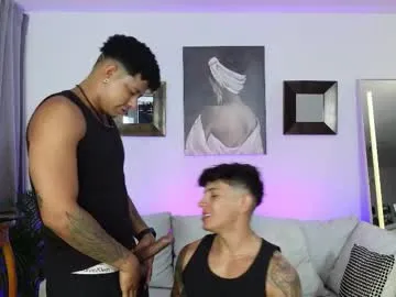 giaglowing – webcam model profile photo Image 11