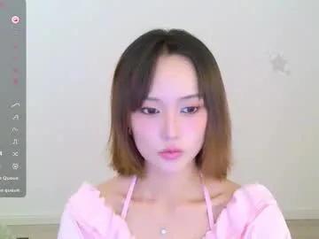 alenaxoxoo – webcam model profile photo Image 15