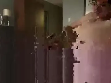 officiallyonlytams – webcam model profile photo Image 11