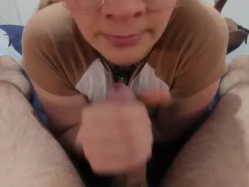 pinkypuppa – webcam model profile photo Image 17