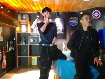 cris__alex__ – webcam model profile photo Image 17