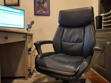 miya_shake – webcam model profile photo Image 4