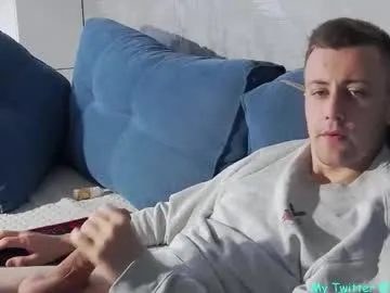 cinacandy – webcam model profile photo Image 9