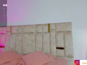 wet_dreamm22 – webcam model profile photo Image 5