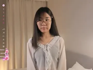 iam_eli – webcam model profile photo Image 17