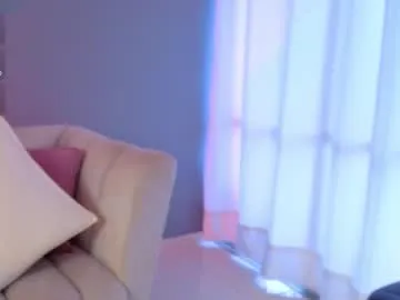 pink_hell – webcam model profile photo Image 7