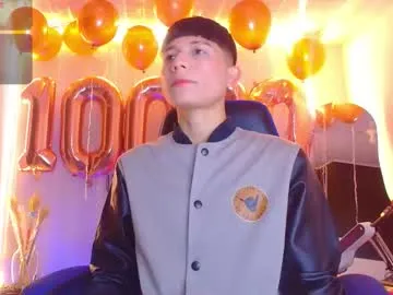 petites_perles – webcam model profile photo Image 3