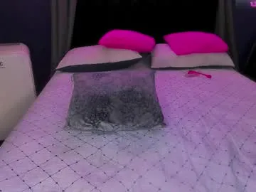 loving_ladies – webcam model profile photo Image 18