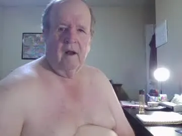 sweetyoops – webcam model profile photo Image 12