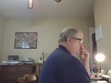 sweetyoops – webcam model profile photo Image 14