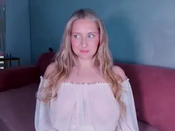 pinkypuppa – webcam model profile photo Image 12