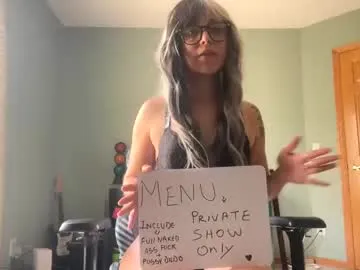 ErikaBonnie – webcam model profile photo Image 3