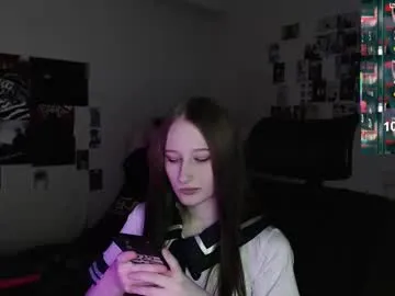 ErikaBonnie – webcam model profile photo Image 15