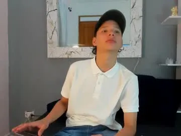 ashley_bruche – webcam model profile photo Image 8