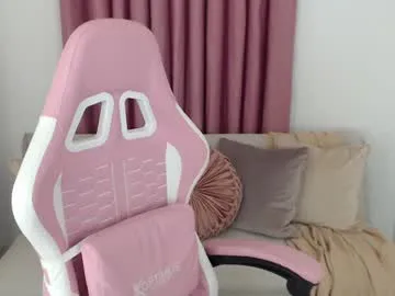 trixie_taylor – webcam model profile photo Image 13