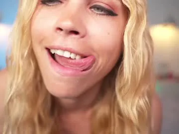 wet_dreamm22 – webcam model profile photo Image 2