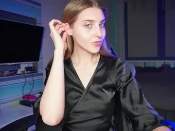 bedroom_234 – webcam model profile photo Image 6