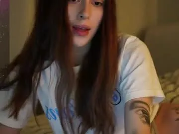 ErikaBonnie – webcam model profile photo Image 10